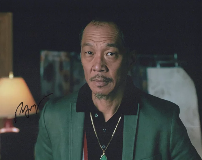 Perry Yung autograph