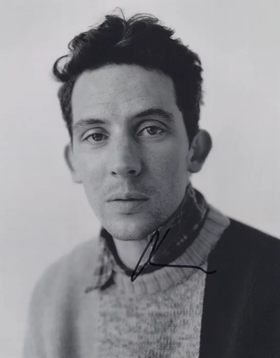 Josh O'Connor autograph