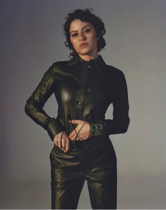 Alia Shawkat autograph