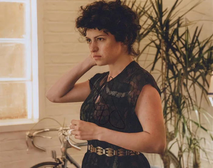 Alia Shawkat autograph