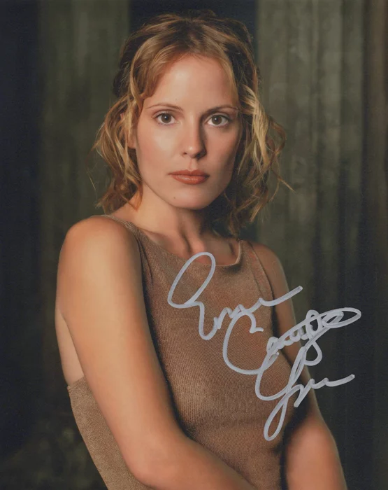 Emma Caulfield autograph