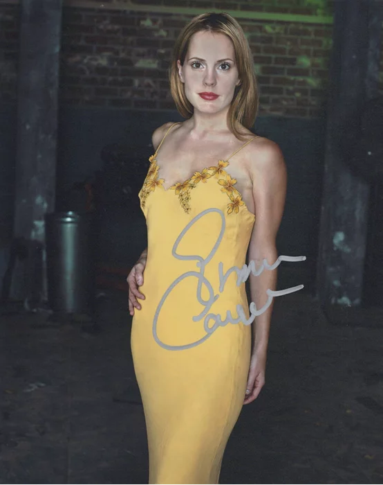 Emma Caulfield autograph