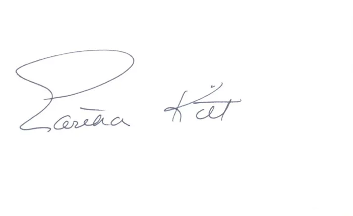 Eartha Kitt autograph