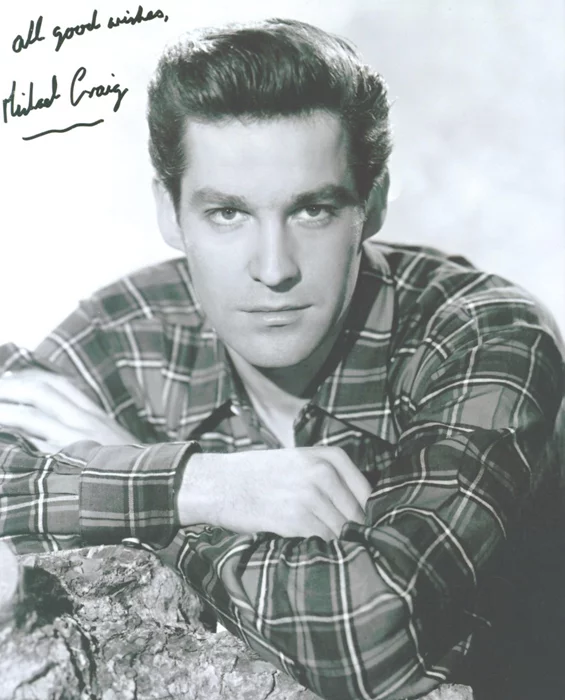 Michael Craig autograph
