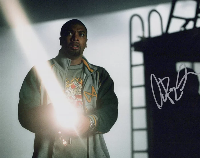 DeRay Davis autograph