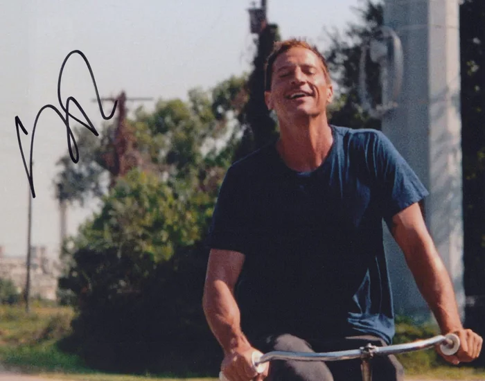 Simon Rex autograph