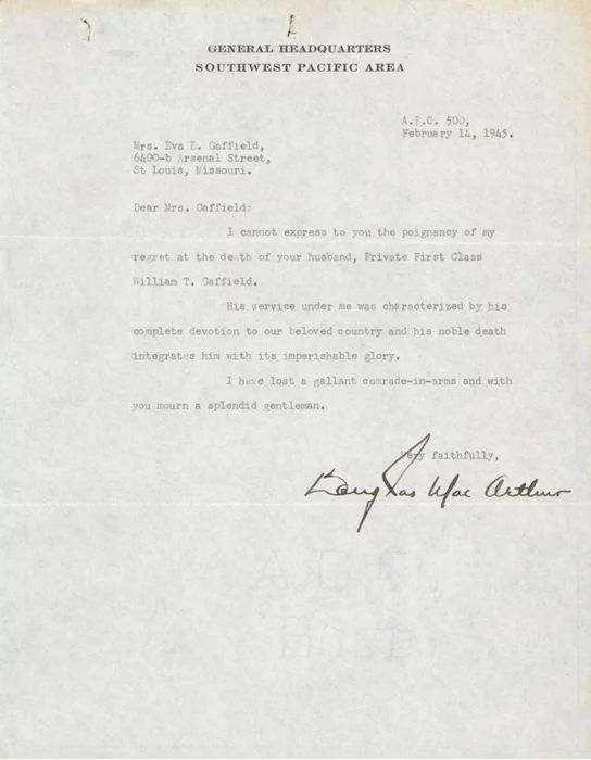 Douglas MacArthur autograph