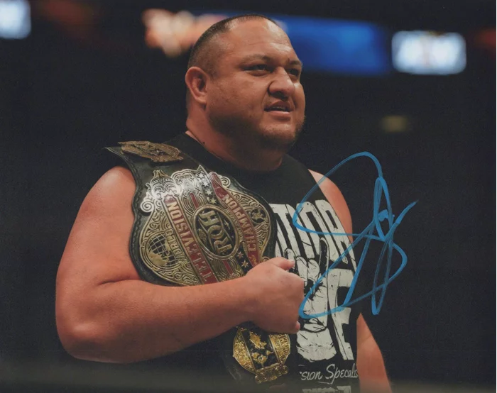 Samoa Joe autograph