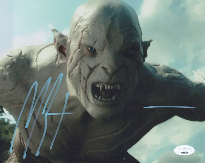 Manu Bennett autograph