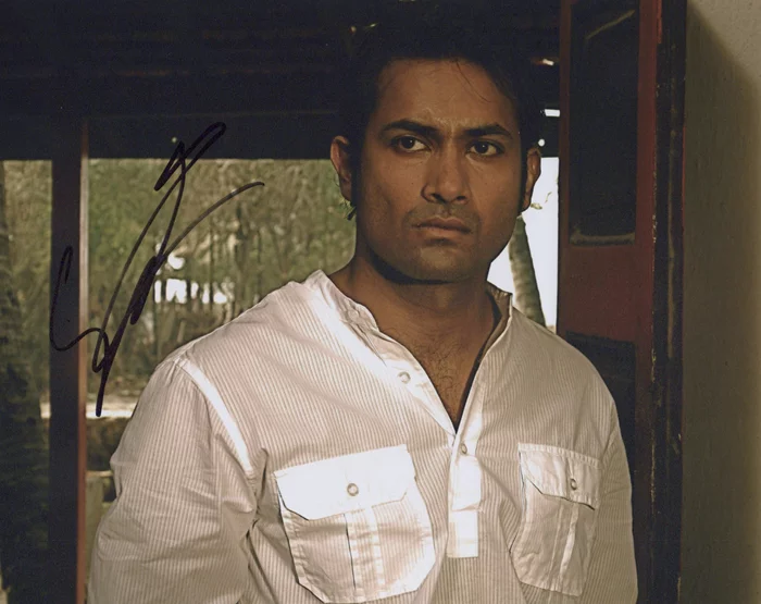 Samrat Chakrabarti autograph