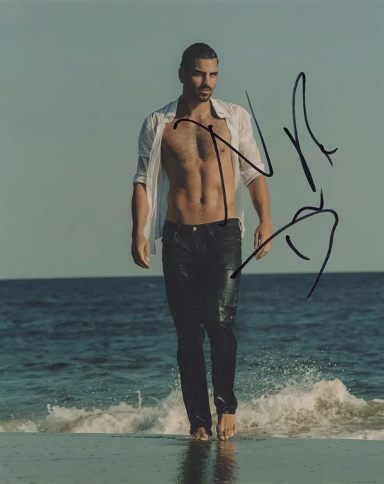 Nyle DiMarco autograph
