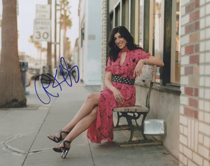 Rachna Khatau autograph