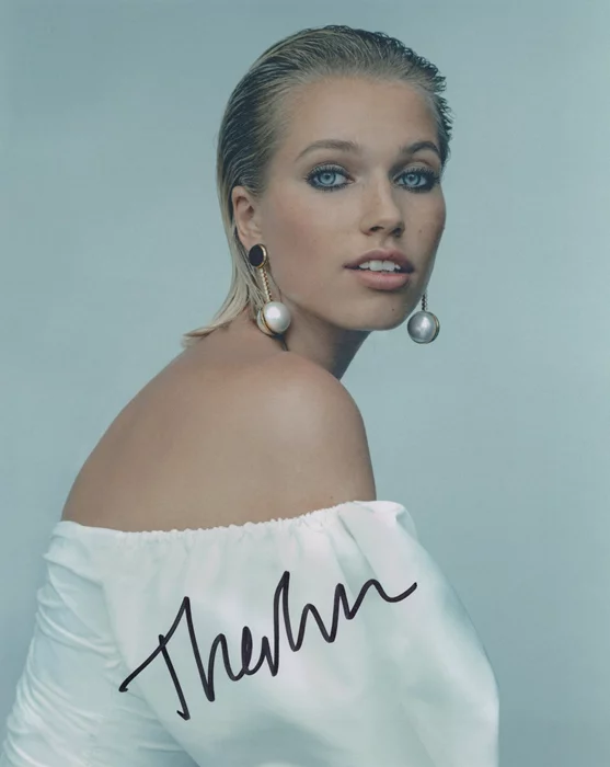 Thea Sofie Loch Ness autograph