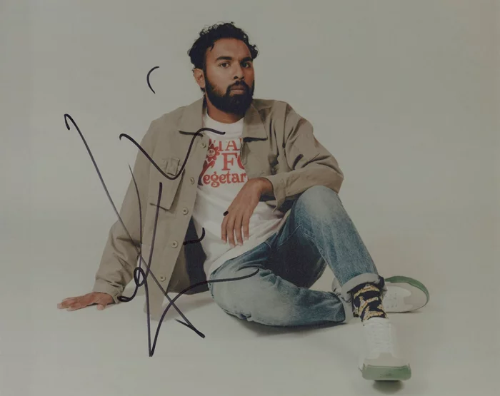 Himesh Patel autograph