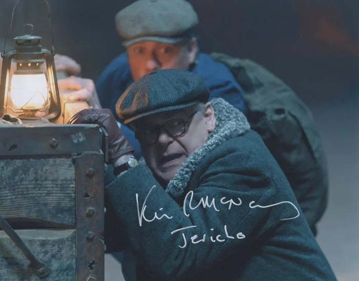Kevin McNally autograph