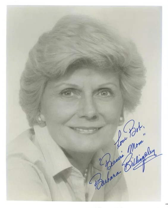 Barbara Billingsley autograph