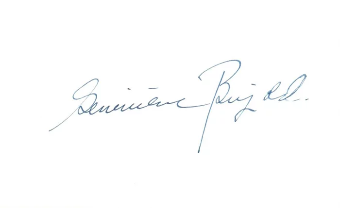 Genevieve Bujold autograph