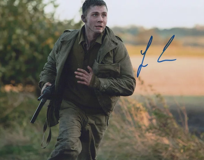 Logan Lerman autograph
