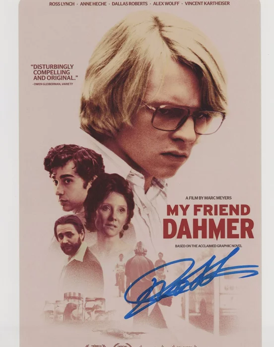 Ross Lynch autograph
