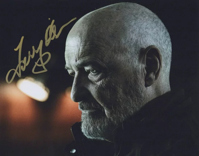 Terry O'Quinn autograph