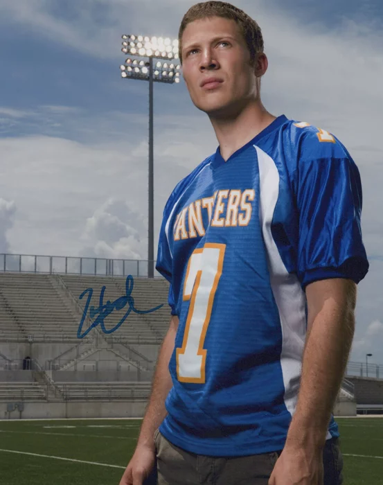 Zach Gilford autograph