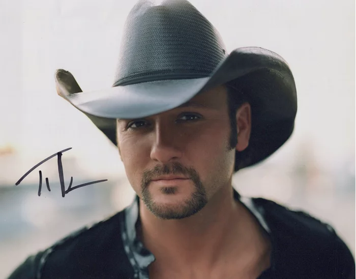 Tim McGraw autograph