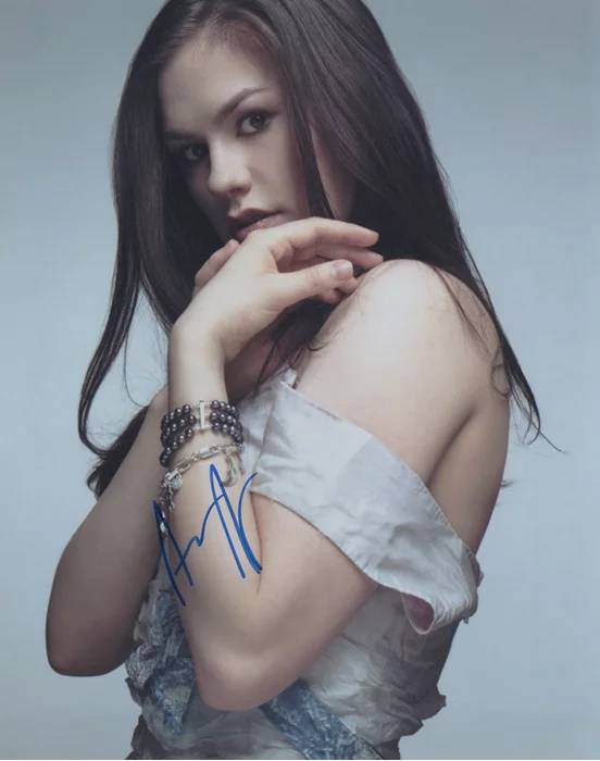 Anna Paquin autograph