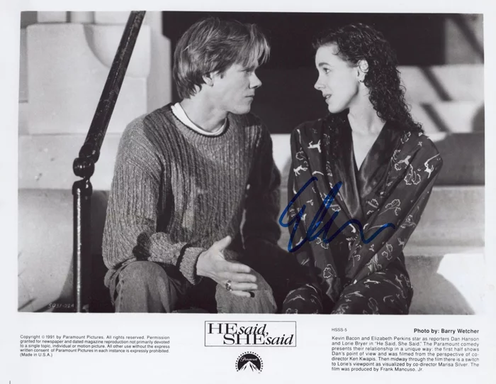 Elizabeth Perkins autograph