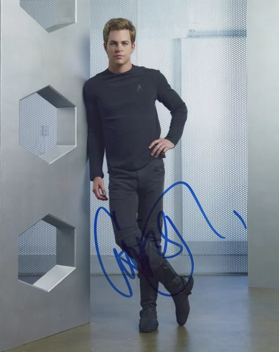 Chris Pine autograph