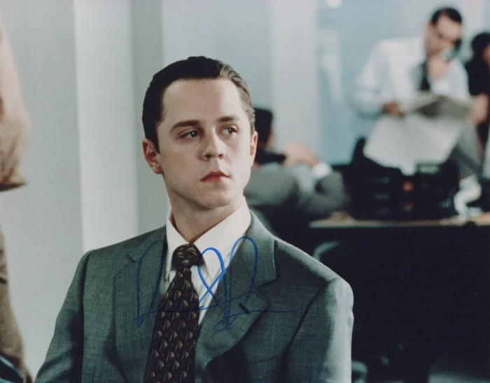 Giovanni Ribisi autograph