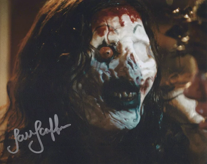 Samantha Scaffidi autograph