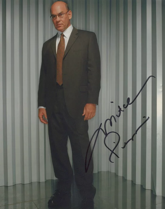 Mitch Pileggi autograph