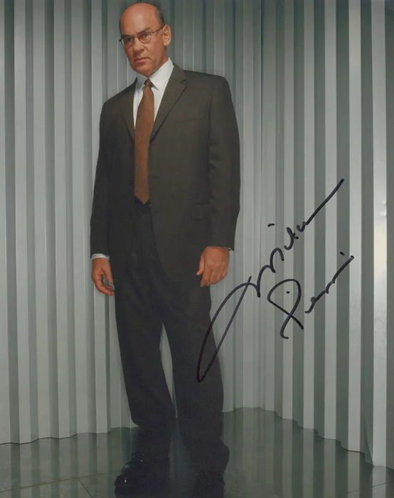 Mitch Pileggi autograph
