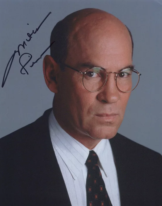 Mitch Pileggi autograph