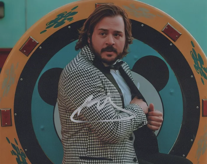 Michael Strassner autograph