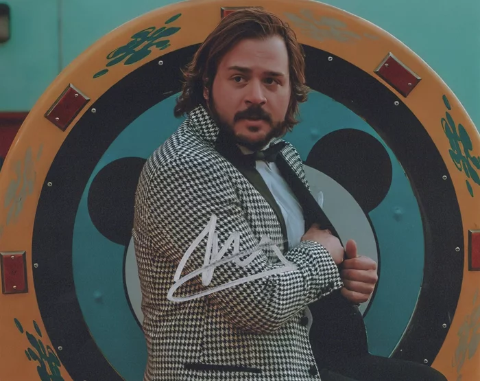 Michael Strassner autograph