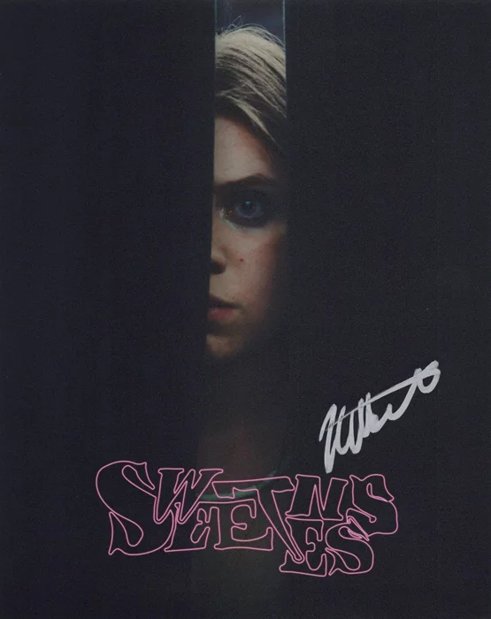 Kate Hallett autograph