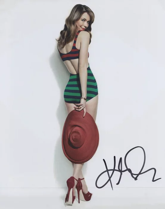 Katie Aselton autograph