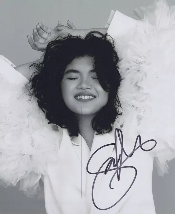 Sam Morelos autograph