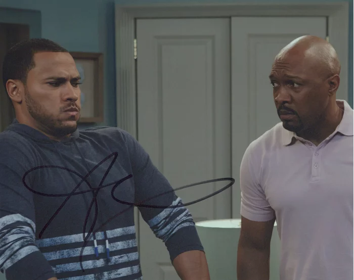 Andre Hall autograph