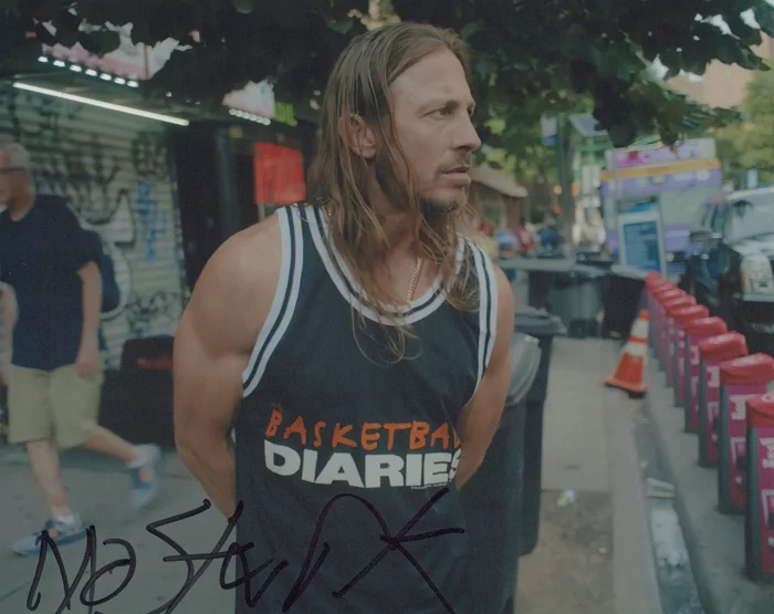 Mo Stark autograph