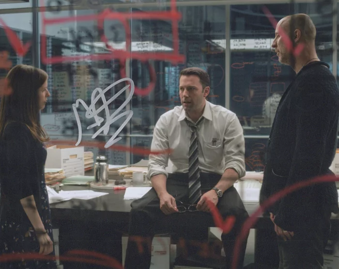 Gavin O'Connor autograph