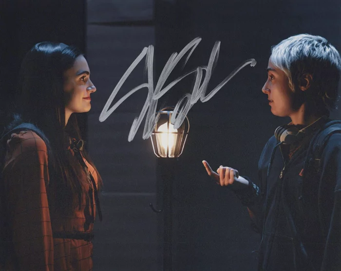 Sadie Scott autograph