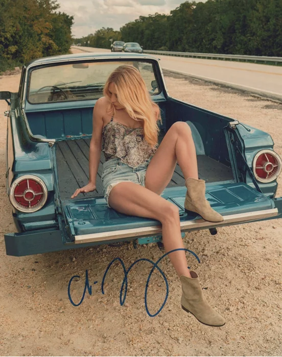 Chloe Sevigny autograph