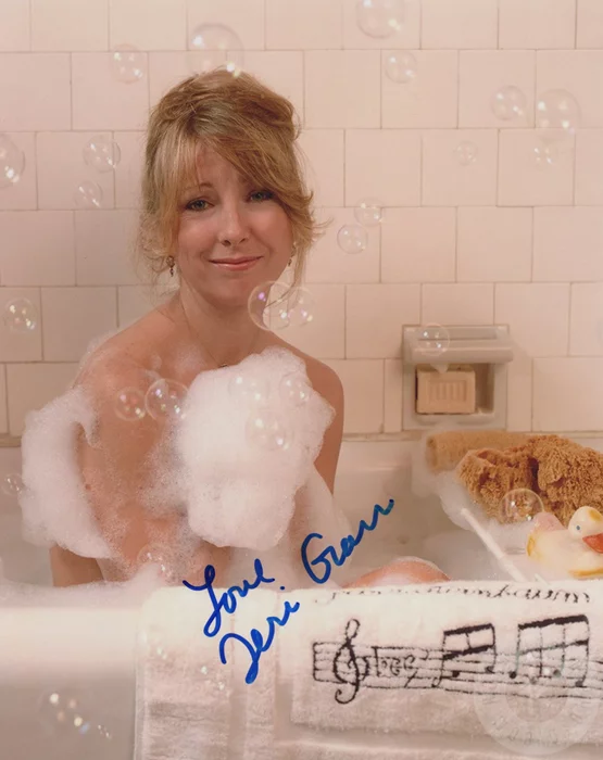 Teri Garr autograph