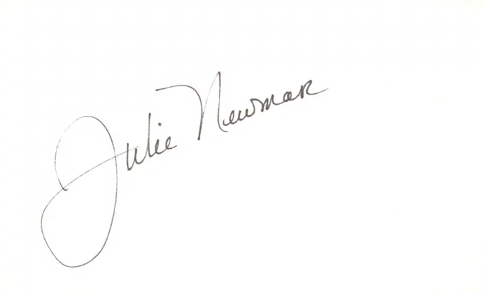 Julie Newmar autograph