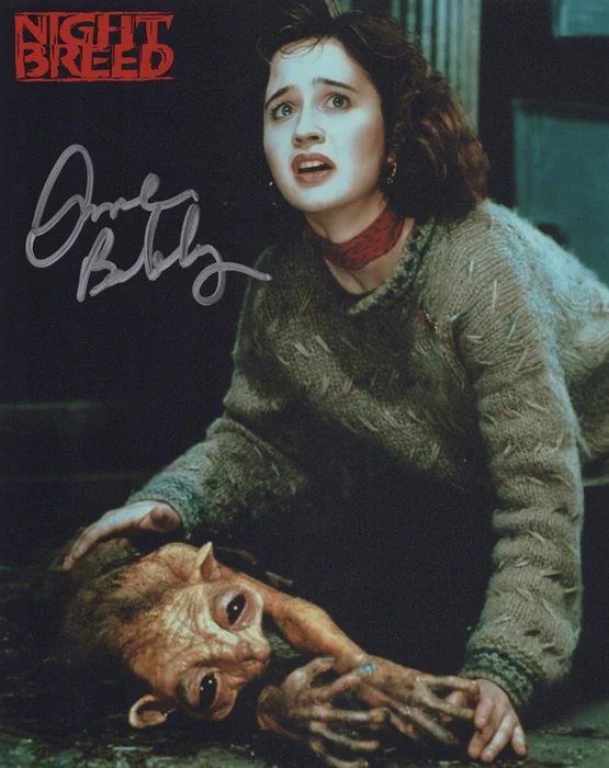 Anne Bobby autograph