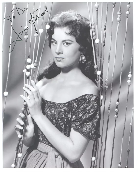 Lisa Montell autograph
