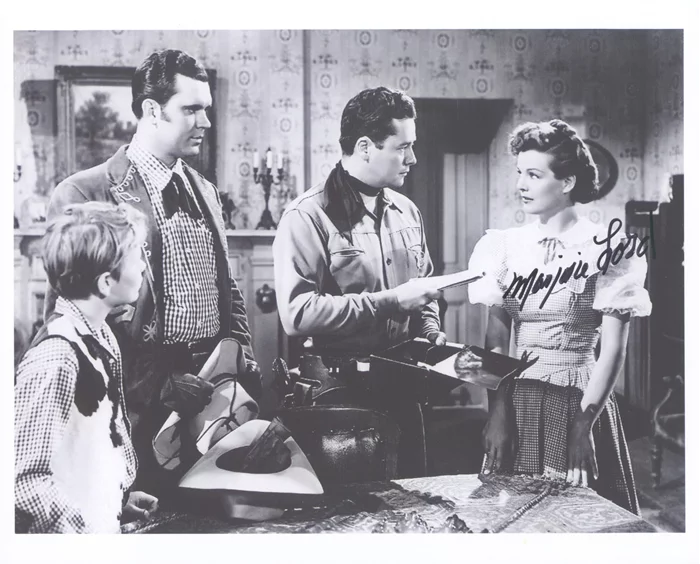 Marjorie Lord autograph