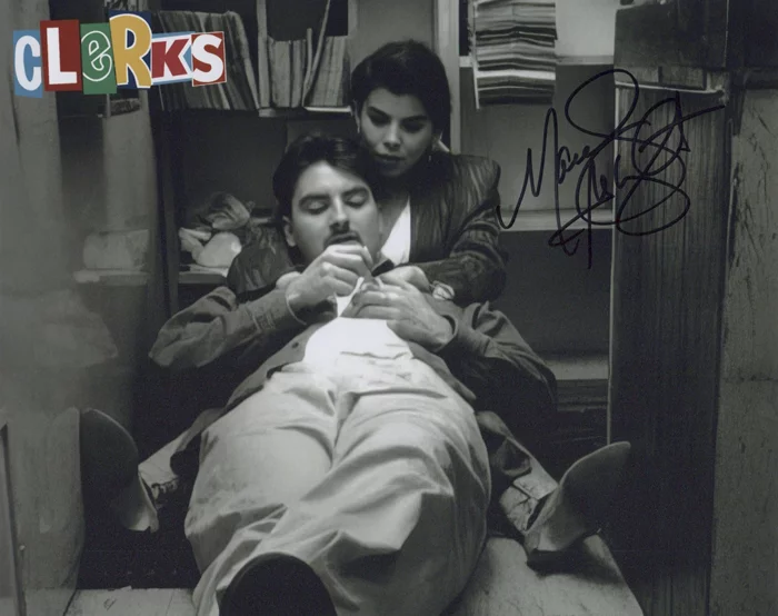 Marilyn Ghigliotti autograph